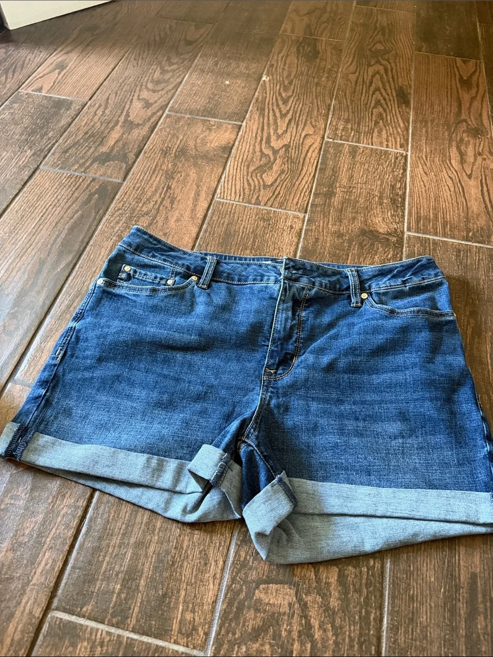 Seven7 Dark Blue Rolled-Cuff Denim Shorts - Picture 1 of 3